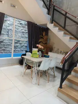 Rumah rasa villa Dekat Kota Batu dan Exit Tol Malang