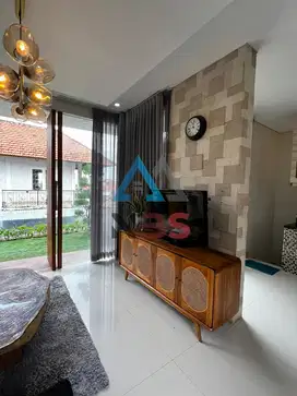 For Sale  Rumah modern minimalis lantai 3 sedap malam sanur denpasar
