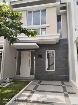 Dijual Rumah Bagus Siap Huni di CitraLand Cibubur
