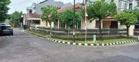 Rumah Luas Hook di Perumahan Elite Kemang Pratama Bekasi