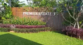Rumah Dua Lantai Jual Cepat di Premiere Estate 3 Kranggan Jatisampurna