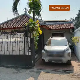 WTS / Dijual Rumah Lokasi Strategis dan Hook di Kelapa Dua, Tangerang