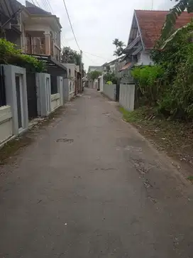 DIJUAL RUMAH INDUK DAN KOS BELAKANG HAPPY PUPPY RINGROAD