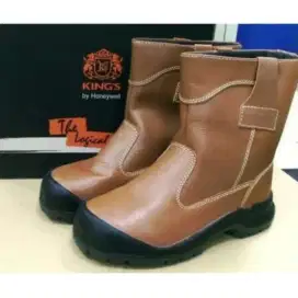 Sepatu safety King