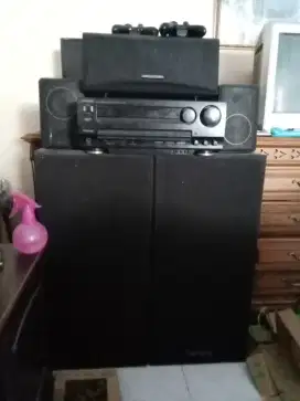 Kenwood audio receiver