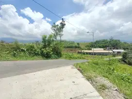 Tanah luas 3010m plot kuning dpat 2 jalan lebar 6 meter dan 3 meter
