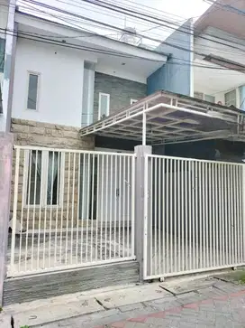 Rumah Secondary 2 Lantai Siap Huni di Mulyosari Baru Surabaya