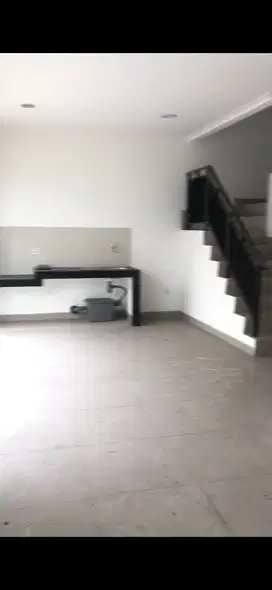 D jual rumah pik 2
