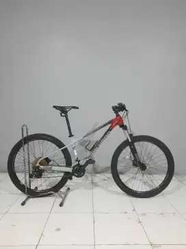 POLYGON XTRADA 5 TAHUN 2023