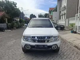 ISUZU PANTHER TURBO SOLAR 2.5 MANUAL 2015