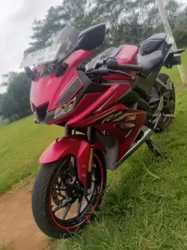 Yamaha R15 v3 th 2017