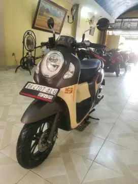 New Scoopy F1 Sporty 2024 Cantik Spti Baru-Odomtr 7.000 KM-plaza motor