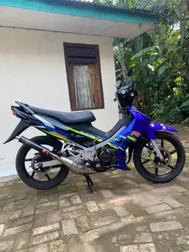 Satria HIU 2004 Biru Hutam