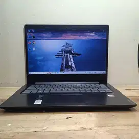 Lenovo AMD A4-9125 Ram 8 GB SSD NVMe 256 GB