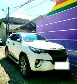 Jual BU Fortuner VRZ Diesel Kilometer Rendah