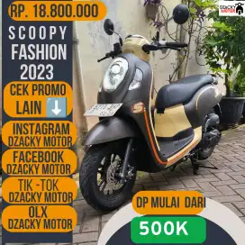 SCOOPY FASHION 2023 SECOND LIKE NEW