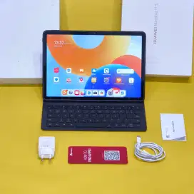 Huawei matepad 11,5 sepaket dengan keyboard original
