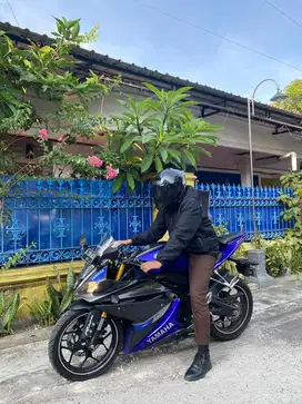 Yamaha Yzf R125 replica