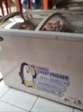 Freezer box daimitsu 300 ltr