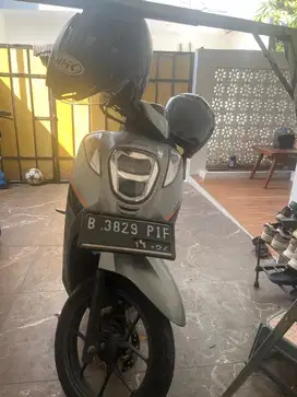 Dijual cepat motor honda genio