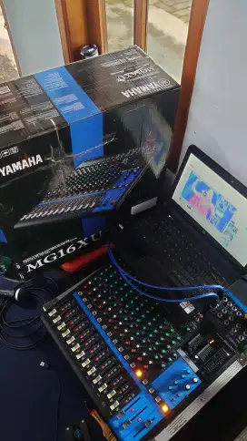 Mixer Yamaha mg16xu