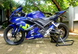Yamaha R15 v3 2017