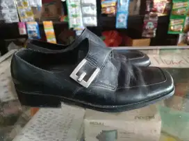 Sepatu kulit glaser original