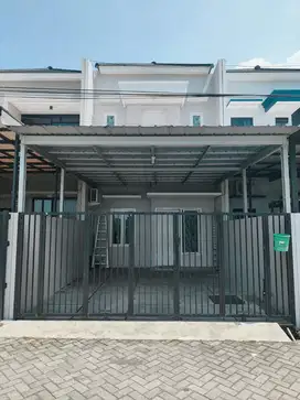 Rumah Baru Murah Siap Huni  Surabaya
