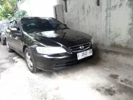 Honda Accord VTi S86 2002 Manual