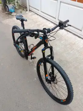 Sepeda MTB 27.5 Thrill Cloved 1.0