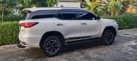 Fortuner gr 2.8