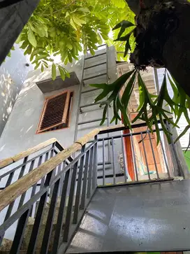 Kost Semi Villa