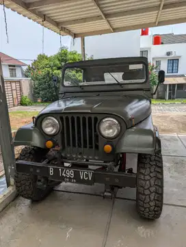 Jeep Willys CJ6 1973, Full Paper, mesin original