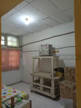 DISEWAKAN Rumah MUARA KARANG Lokasi Bagus