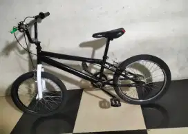 Sepeda BMX ukuran 20 normal siap goes