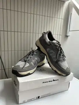 Sepatu sneakers casual walko
