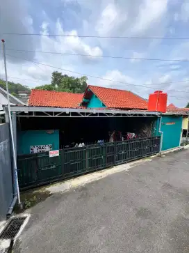 Rumah kos tumpang gajahmungkur