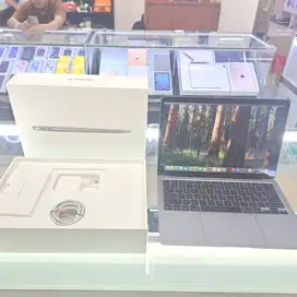 Second Apple Macbook Air M1 8/256GB SSD Space Gray Ex IBOX Mulus