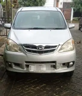 Daihatsu Xenia 1.3 xi 2011 Bensin