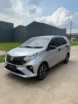 Daihatsu Sigra 1.2 R 2023 Automatic ( Silver Metalik )