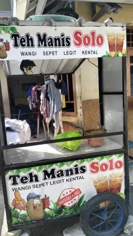 Gerobak es teh solo