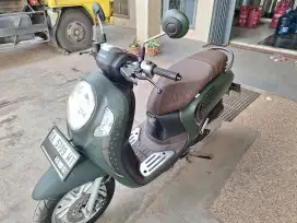 Scoopy prestige keyless 2024 ky hnyr low km