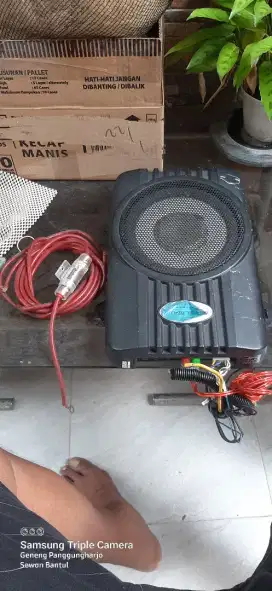 Subwoofer kolong