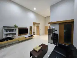 Rumah Taman Holis Indah Full Furnished