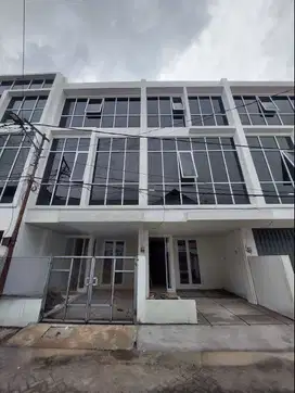 TAMBAKSARI 3 Lantai‼️Ruko Baru Jalan Ploso Bebas Banjir Row 2 Mobil