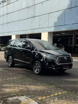 toyota innova G luxury AT 2021 captain seat