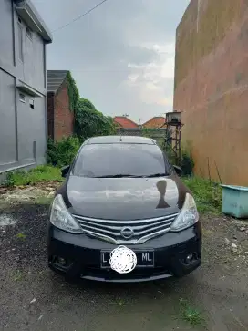 Jual Nissan grand livina 2017 mulus