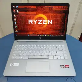 Laptop HP 14s-fq1135au RYZEN 5-5500U 512GB/8GB IPS Backlit win 11
