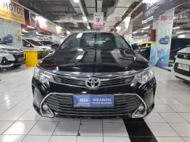 Toyota Camry 2.5 V 2016 Hitam A/T Matic Automatic Plat L Surabaya