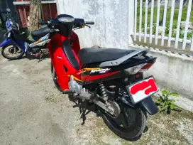 karisma kharisma full merah